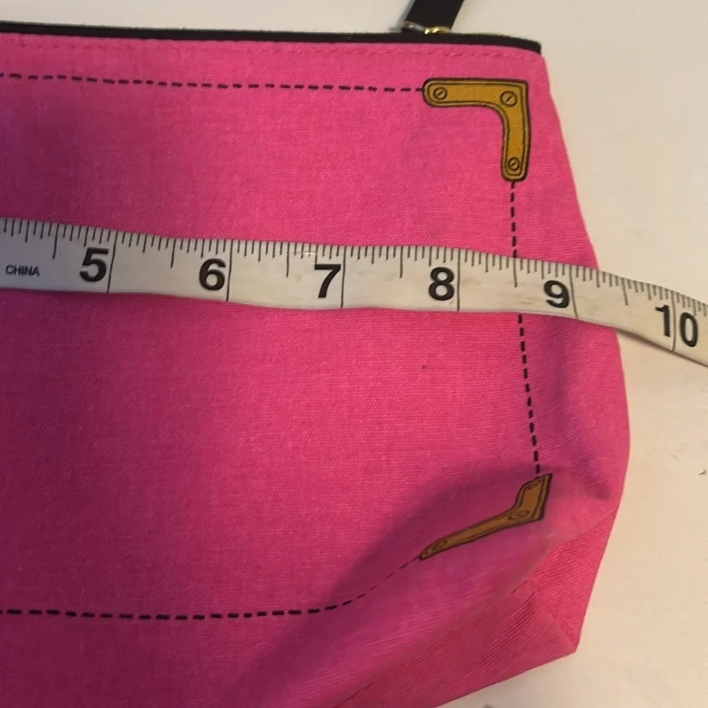 ESTEE LAUDER PINK COSMETICS BAG WITH LIPSTICK DESIGN